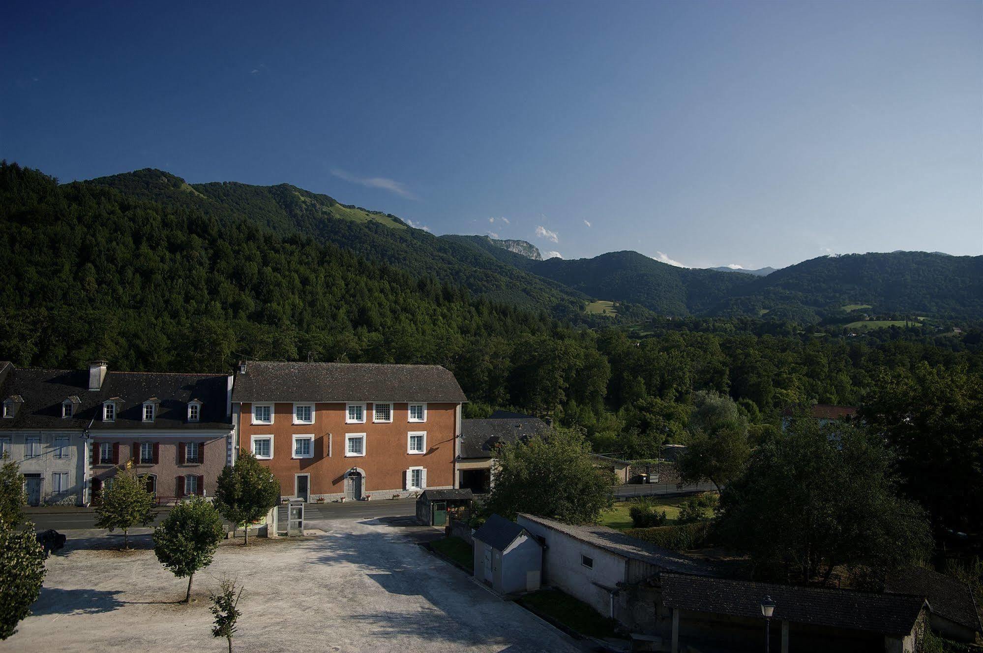 Hotel Ladagnous Peyrouse Dış mekan fotoğraf